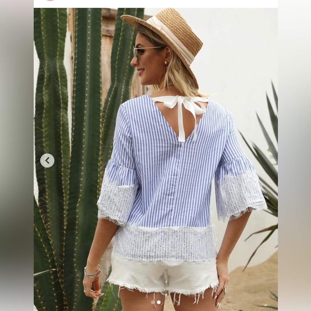 Romeo & Juliet Couture Blue Striped Blouse with Lace